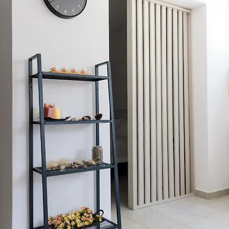 아파트 Flat 아르고스톨리온